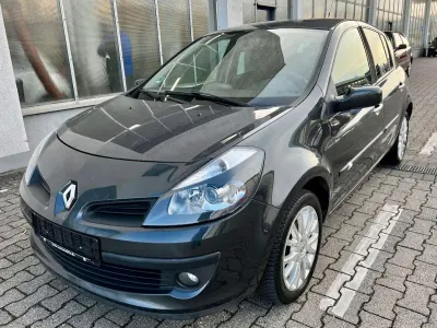 Gebraucht Renault Clio II Dynamique 86 PS (63 kW) 2007 Schwarz Limousine