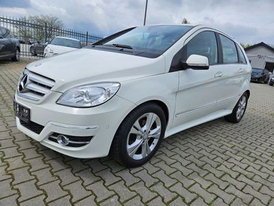 gebraucht Mercedes B180 2.0CDI Klima Sitzh. PDC Leder bluetooth