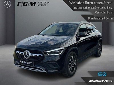 Gebraucht Mercedes GLA200 Style 150 PS (110 kW) 2022 Metalliclack kosmosschwarz SUV
