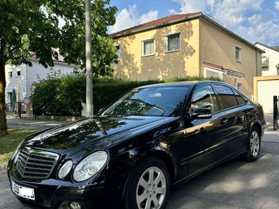 Gebraucht Mercedes E200 184 PS (135 kW) 2008 Schwarz Limousine