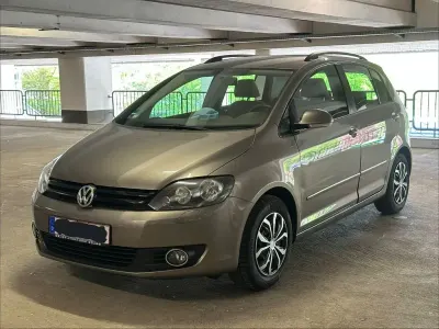 Gebraucht VW Golf Plus Cross Trendline 102 PS (75 kW) 2009 Braun Van / Kleinbus