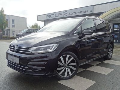 Schwarz Gebraucht 2024 VW Touran Highline Van / Kleinbus | 33.980 € (Fairer Preis)