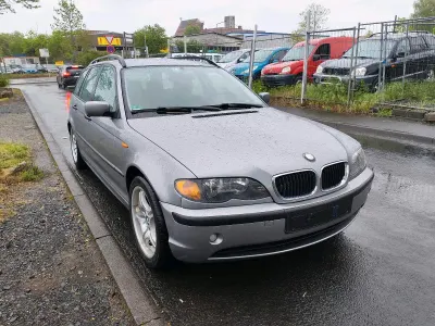 Gebraucht BMW 318 M Sport 105 PS (77 kW) 2004 Grau Kombi