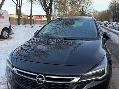 Gebraucht Opel Astra 105 PS (77 kW) 2017 Schwarz Kombi
