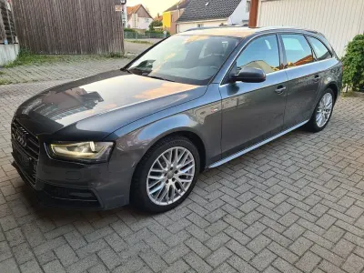 Gebraucht Audi A4 S-Line 150 PS (110 kW) 2015 Grau Kombi