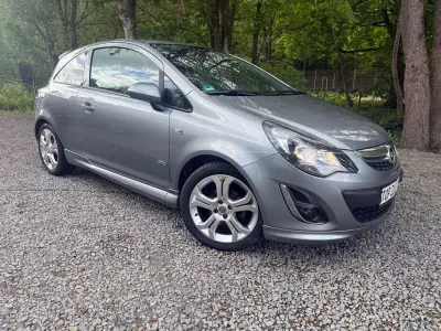 Gebraucht Opel Corsa OPC 69 PS (50 kW) 2014 Silber Kleinwagen