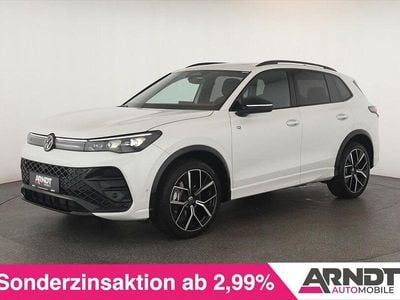 Gebraucht VW Tiguan R-line 265 PS (194 kW) 2025 Oryxweiß perlmutteffekt SUV