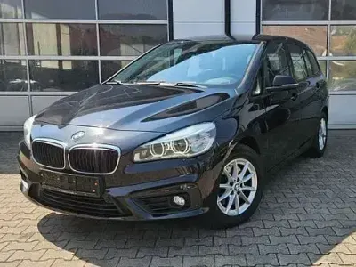 Gebraucht BMW 218 Gran Tourer Advantage 150 PS (110 kW) 2016 Schwarz Van / Kleinbus
