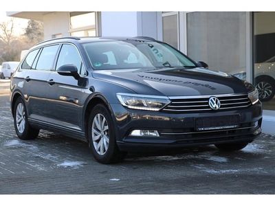 Gebraucht VW Passat Comfortline 150 PS (110 kW) 2018 Grau Kombi