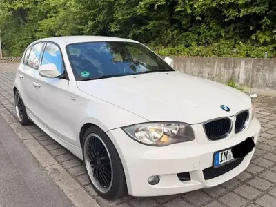 Gebraucht BMW 118 Sport Line 143 PS (105 kW) 2011 Weiß Kleinwagen