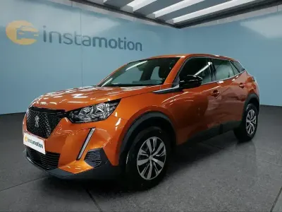 Gebraucht Peugeot 2008 101 PS (74 kW) 2023 Orange SUV