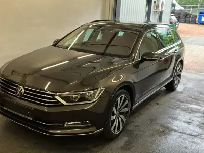 Gebraucht VW Passat Comfortline 190 PS (139 kW) 2016 Braun Kombi