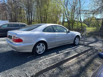 Używany Mercedes CLK200 Elegance 163 KM (119 kW) 2001 Srebrny Coupe