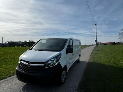 gebraucht Opel Vivaro B Kasten L2H1 2,9T 1,6 120PS Diesel Euro