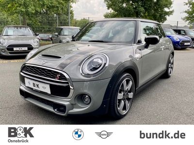 Gebraucht Mini Cooper S 192 PS (141 kW) 2019 Grau metallic moonwalk grey (metallic) Kleinwagen