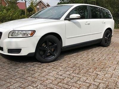 Gebraucht Volvo V50 136 PS (100 kW) 2008 Weiß Kombi