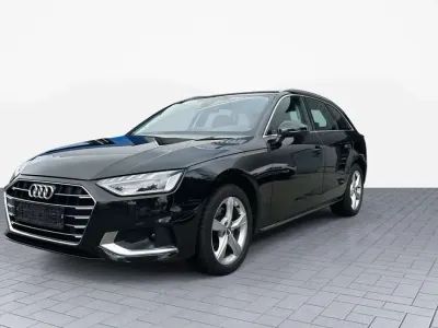 Gebraucht Audi A4 Comfort 190 PS (139 kW) 2019 Mythosschwarzmet Kombi