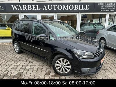 Second-hand VW Touran Highline 140 CP (102 kW) 2011 Negru Monovolum