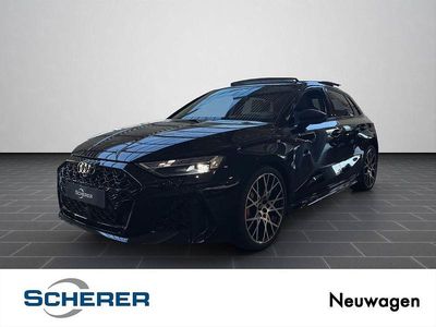 Neu Audi RS3 Sport 400 PS (294 kW) 2025 Schwarz Limousine