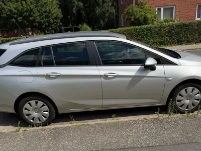 Gebraucht Opel Astra 110 PS (80 kW) 2016 Grau Kombi