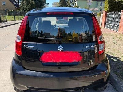 Gebraucht Suzuki Splash Basic 50 PS (36 kW) 2010 Schwarz Kleinwagen