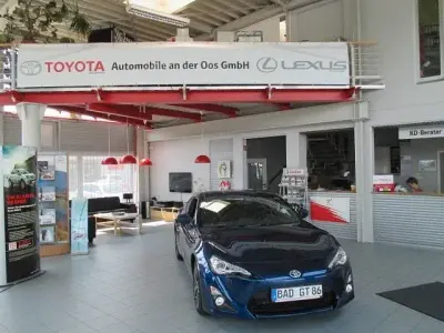Gebraucht Toyota Auris Hybrid Team 136 PS (100 kW) 2018 Rot Limousine