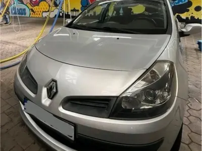 Brugt Renault Clio II 75 HK (55 kW) 2006 Grå Hatchback