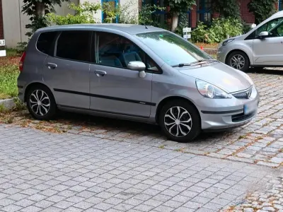 Gebraucht Honda Jazz 83 PS (61 kW) 2006 Silber Kleinwagen