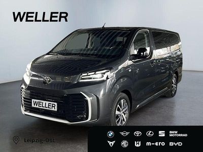 Gebraucht Toyota Proace Verso Team 177 PS (130 kW) 2024 Grau Kombi