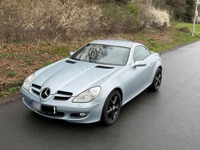 Usata Mercedes SLK200 163 CV (119 kW) 2005 Argento Cabrio