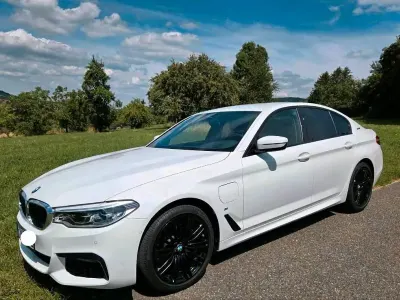 Gebraucht BMW 530e M Sport 252 PS (185 kW) 2019 Weiß Limousine