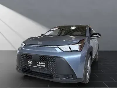Gebraucht Toyota bZ4X Basis 150 kW (204 PS) 2023 Silber SUV