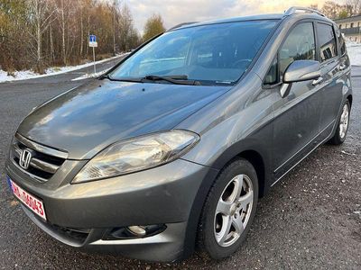 Honda FR-V