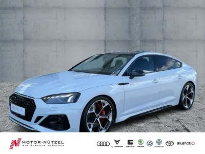 Gebraucht Audi RS5 Sportback Ambiente 450 PS (330 kW) 2024 Gletscherweiß metallic Limousine