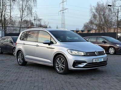 Gebraucht VW Touran R-line 150 PS (110 kW) 2019 Silber Van / Kleinbus
