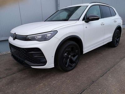 Neu VW Tiguan R-line 150 PS (110 kW) 2026 Purewhite SUV
