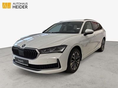 Weiß Neu 2025 Skoda Superb Selection Kombi | 39.990 € (Guter Preis)