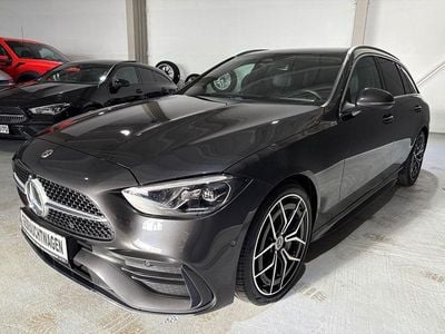 Grau Gebraucht 2021 Mercedes C200 AMG line Limousine | 30.999 € (Guter Preis)