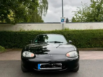 Gebraucht Mazda MX5 110 PS (80 kW) 2000 Schwarz Cabrio