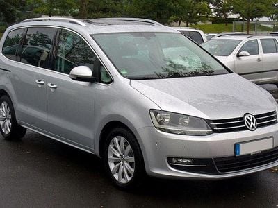 Gebraucht VW Sharan Highline 140 PS (102 kW) 2014 Silber Van / Kleinbus