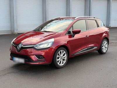 Gebraucht Renault Clio GrandTour Intens 90 PS (66 kW) 2019 Rot Kombi