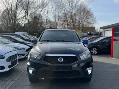 Gebraucht SsangYong Actyon 155 PS (114 kW) 2016 Schwarz Pickup