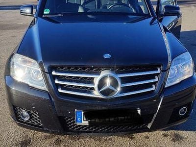 Schwarz Gebraucht 2011 Mercedes GLK220 SUV | 10.100 € (Guter Preis)