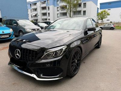 Second-hand Mercedes 220 170 CP (125 kW) 2015 Negru Berlinǎ