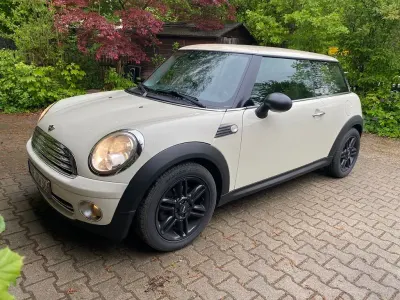 Käytetty Mini ONE