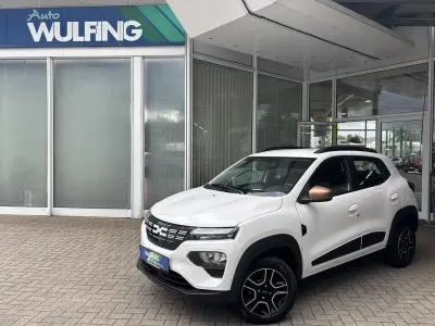 Gebraucht Dacia Spring Extreme 47 kW (65 PS) 2023 Weiß Kleinwagen