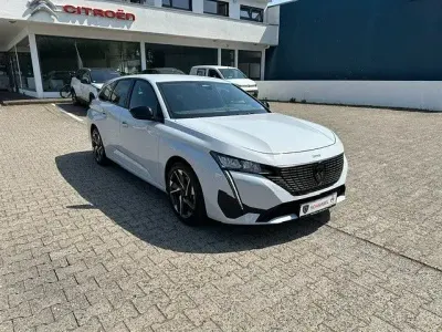 Gebraucht Peugeot 308 SW Allure 131 PS (96 kW) 2025 Weiß Kombi