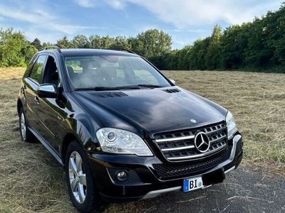 Mercedes ML300