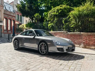 Begagnad Porsche 911 Carrera 4S 385 HK (283 kW) 2010 Grå Sportkupé