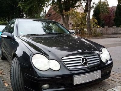 Mercedes C180